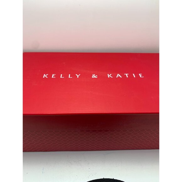 Kelly & Katie Womens Black Flip Flops Sandals Size 8 - Picture 3 of 8